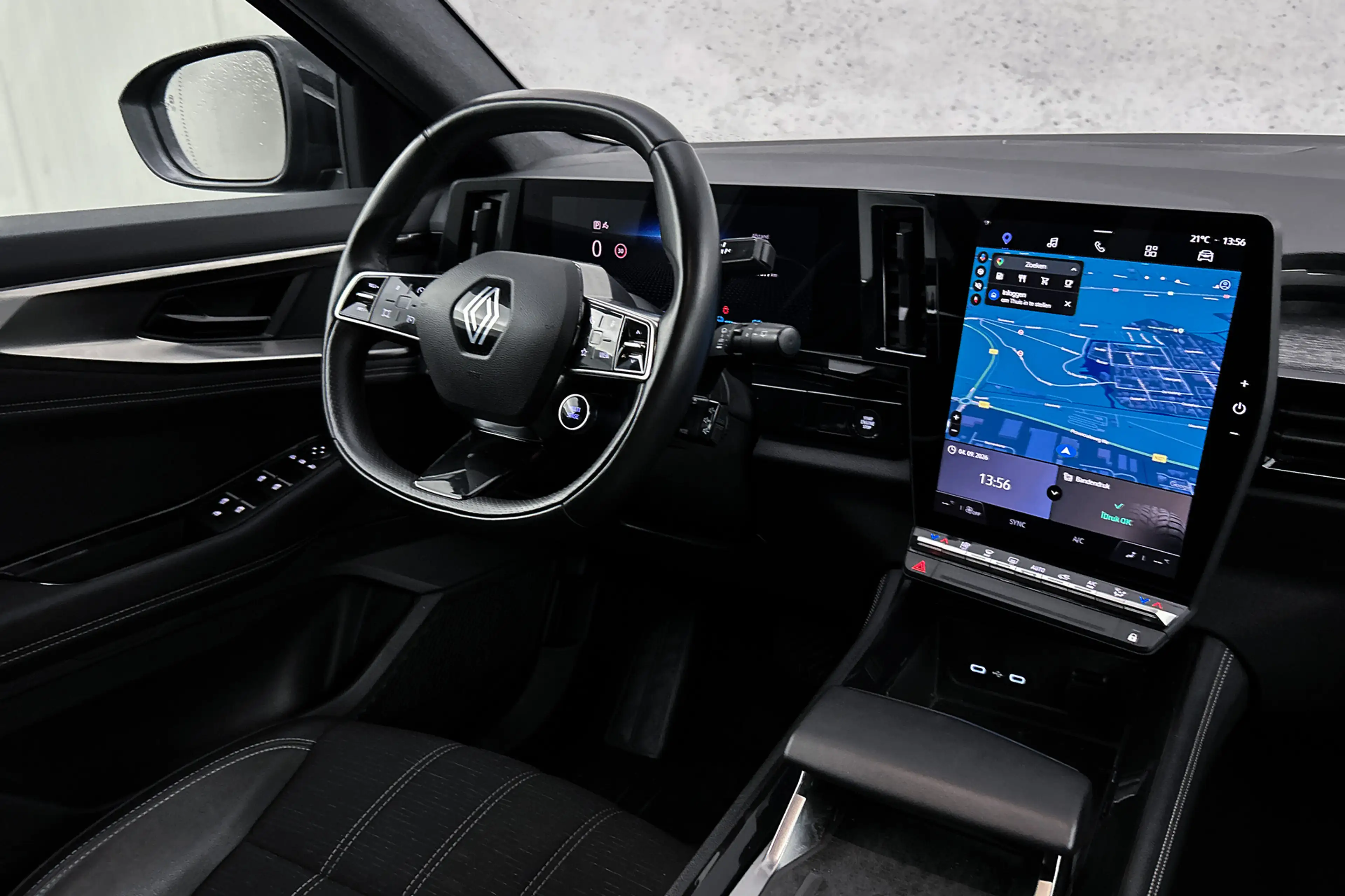Renault Austral 1.2 E-Tech full hybrid 200 techno | Camera | Half — photo 26