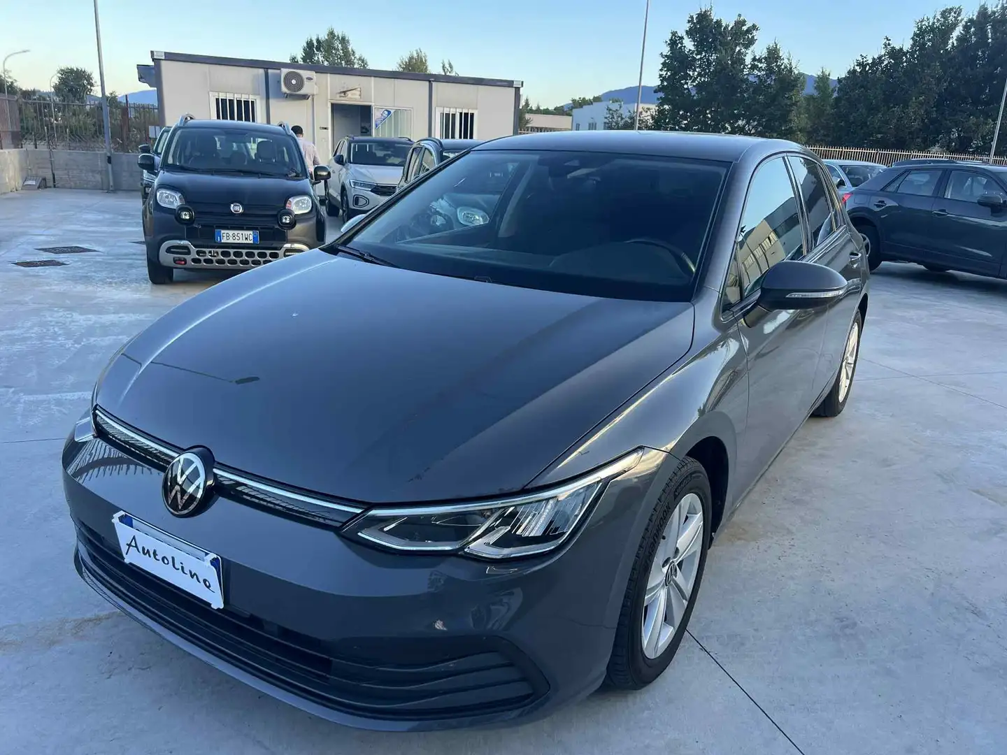 Volkswagen Golf Golf VIII 2.0 TDI 116Cv DSG -LUCI SOFFUSE-PALETTE Grigio - 2