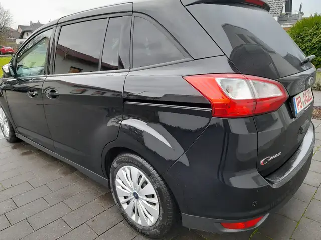 Ford Grand C-Max Grand C-Max Grand  7 Sitze Rückfahrkamera