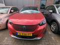 Peugeot e-2008 EV Allure 50 kWh | Clima | Cruise | Apple Carplay/ Rood - thumbnail 4