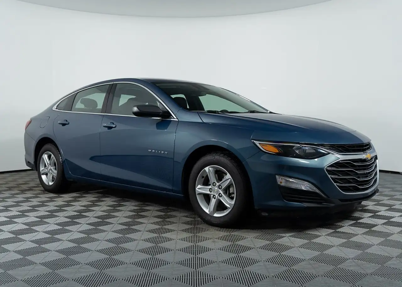 Chevrolet Malibu снимка Chevrolet Malibu