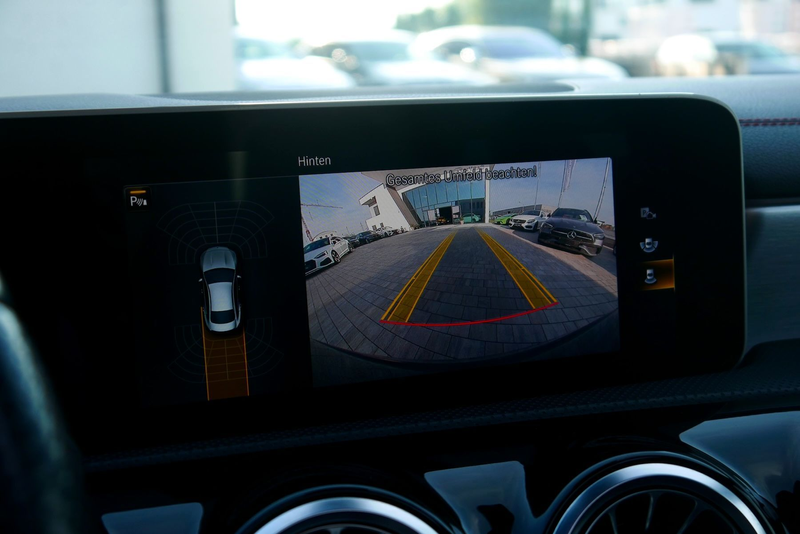 Mercedes-Benz CLA 200 d AMG Line Aut. *Panorama - Night Paket* — photo 15