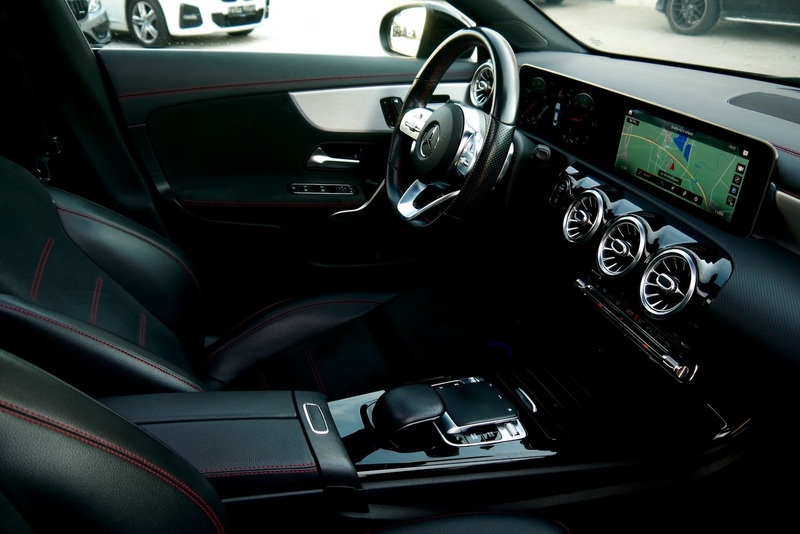 Mercedes-Benz CLA 200 d AMG Line Aut. *Panorama - Night Paket* — photo 11