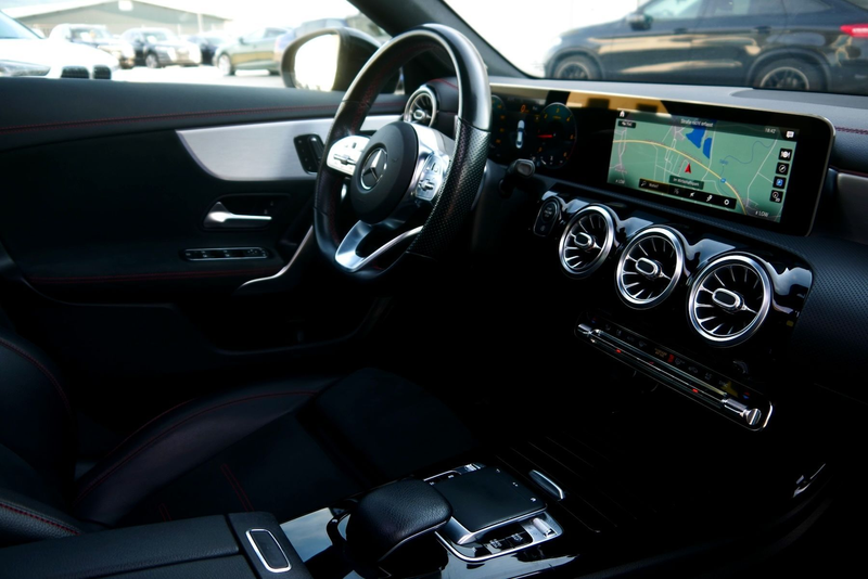 Mercedes-Benz CLA 200 d AMG Line Aut. *Panorama - Night Paket* — photo 12