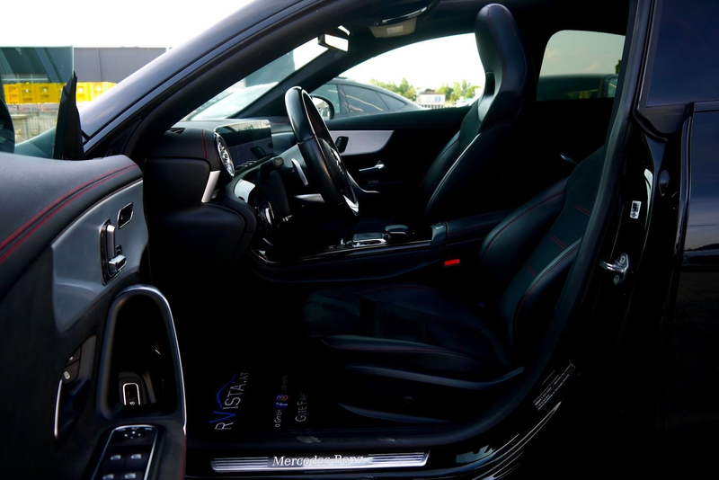 Mercedes-Benz CLA 200 d AMG Line Aut. *Panorama - Night Paket* — photo 9