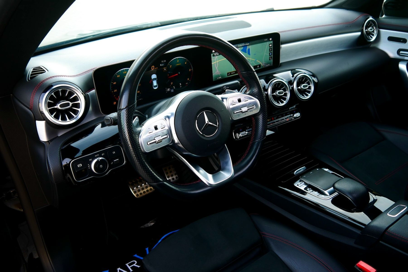 Mercedes-Benz CLA 200 d AMG Line Aut. *Panorama - Night Paket* — photo 8