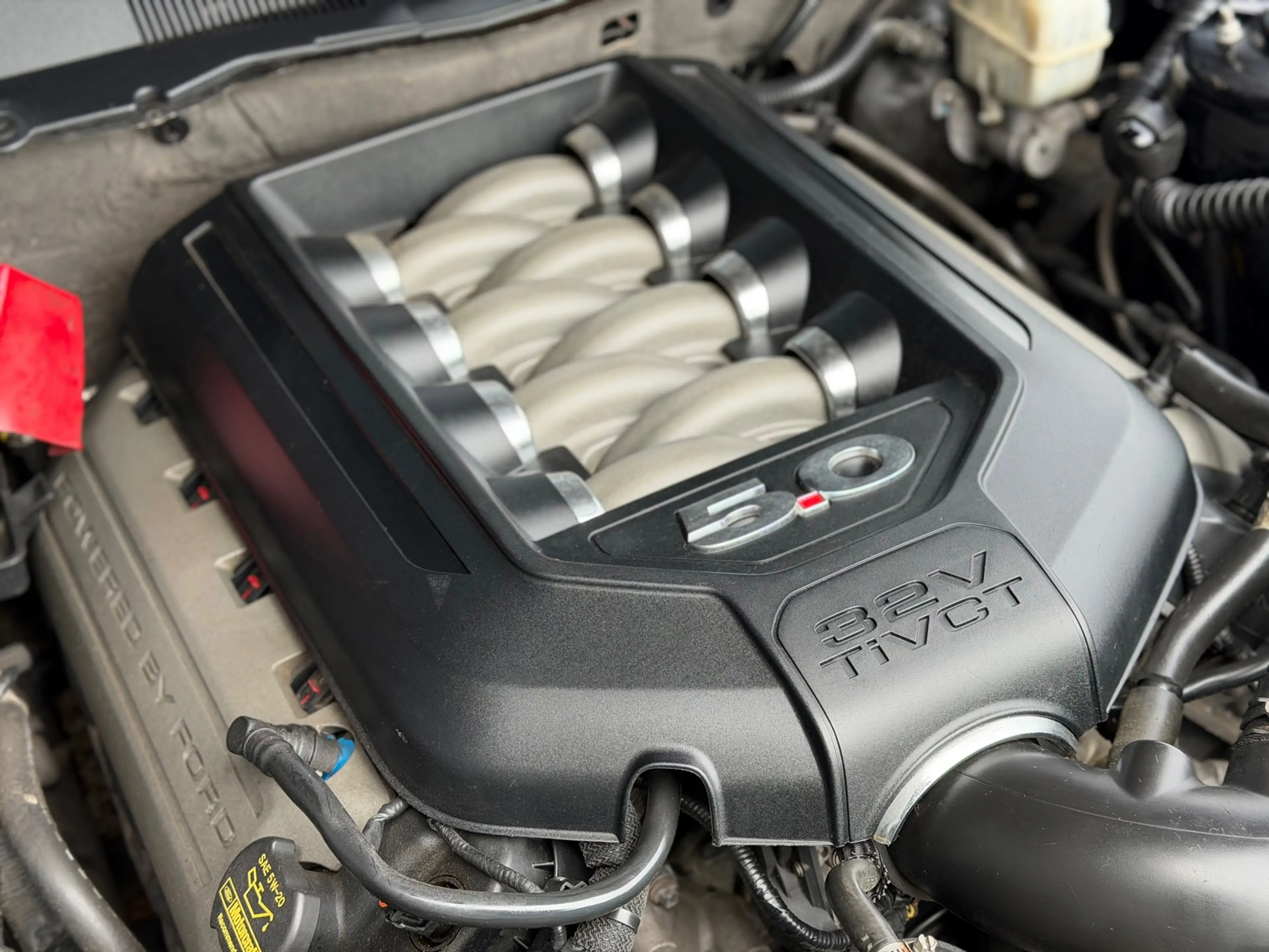 Ford Mustang 5.0 V8 GT Automaat 418PK 20inch / APK — photo 14