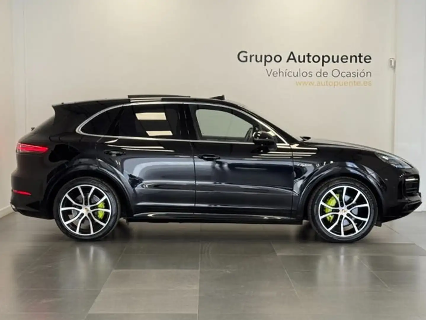 Porsche Cayenne E-HYBRID Negro - 2