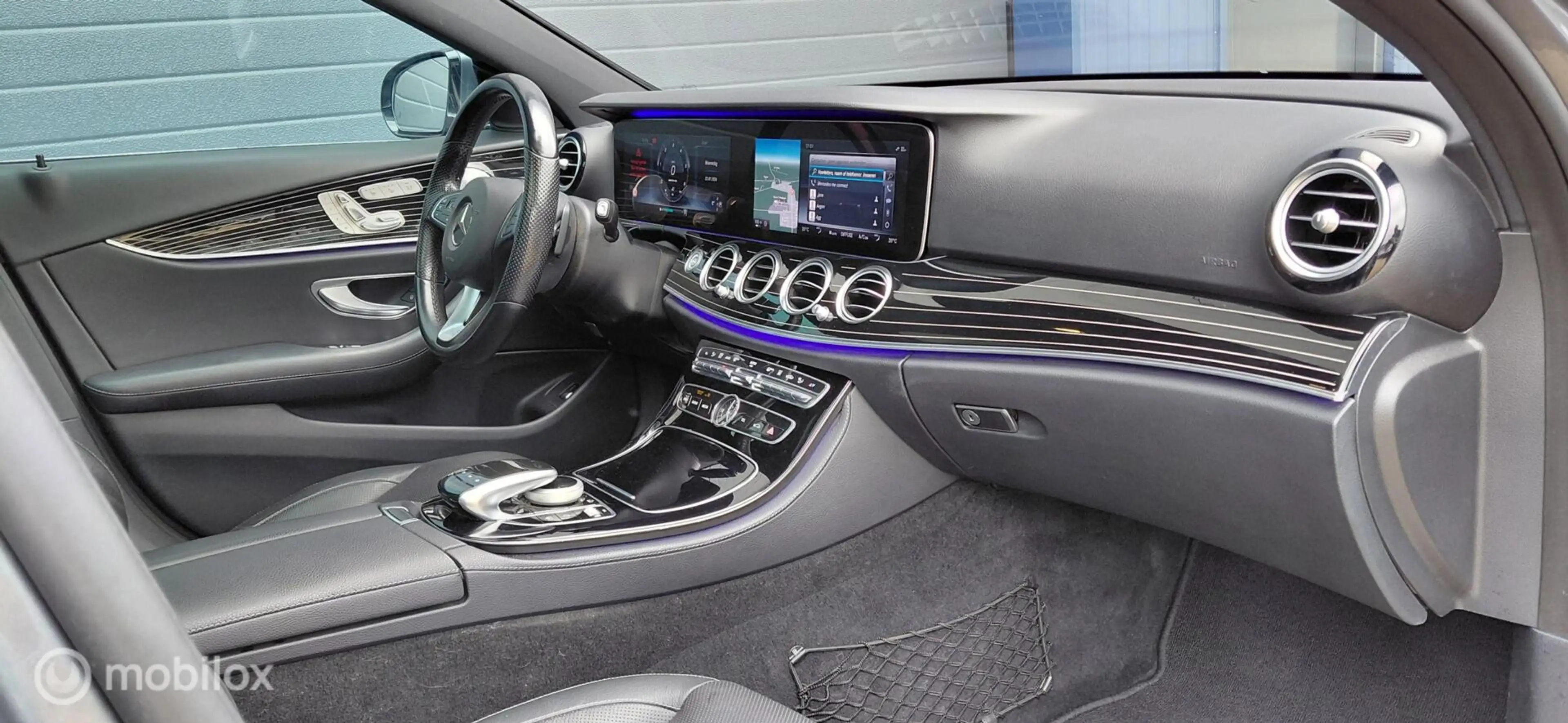 Mercedes-Benz E 350 d Prestige Plus — photo 11