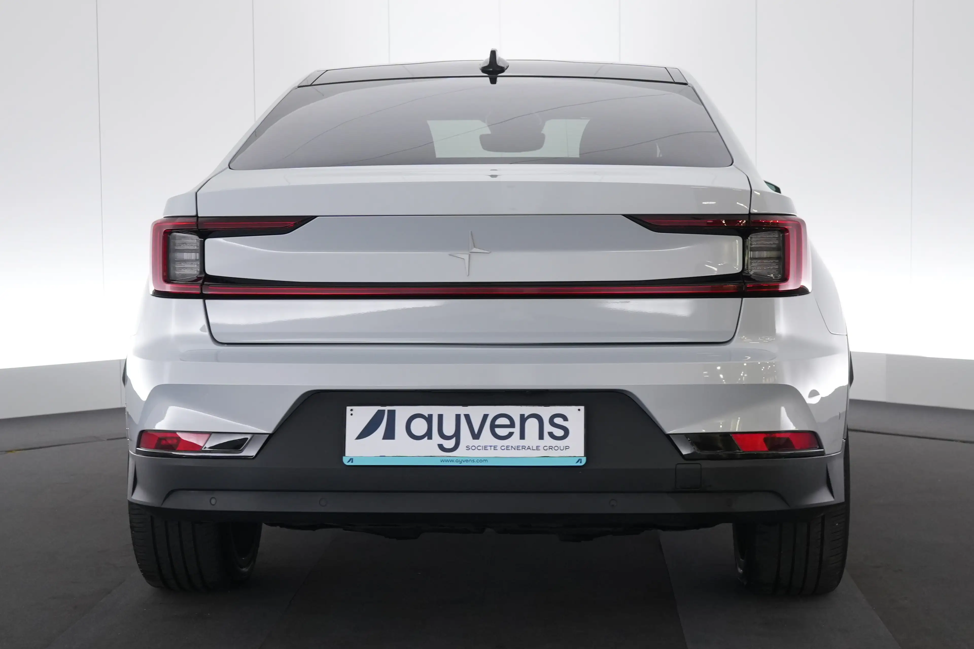 Polestar 2 78 kWh Dual Motor Plus Pilot Performance LED GPS P — photo 8