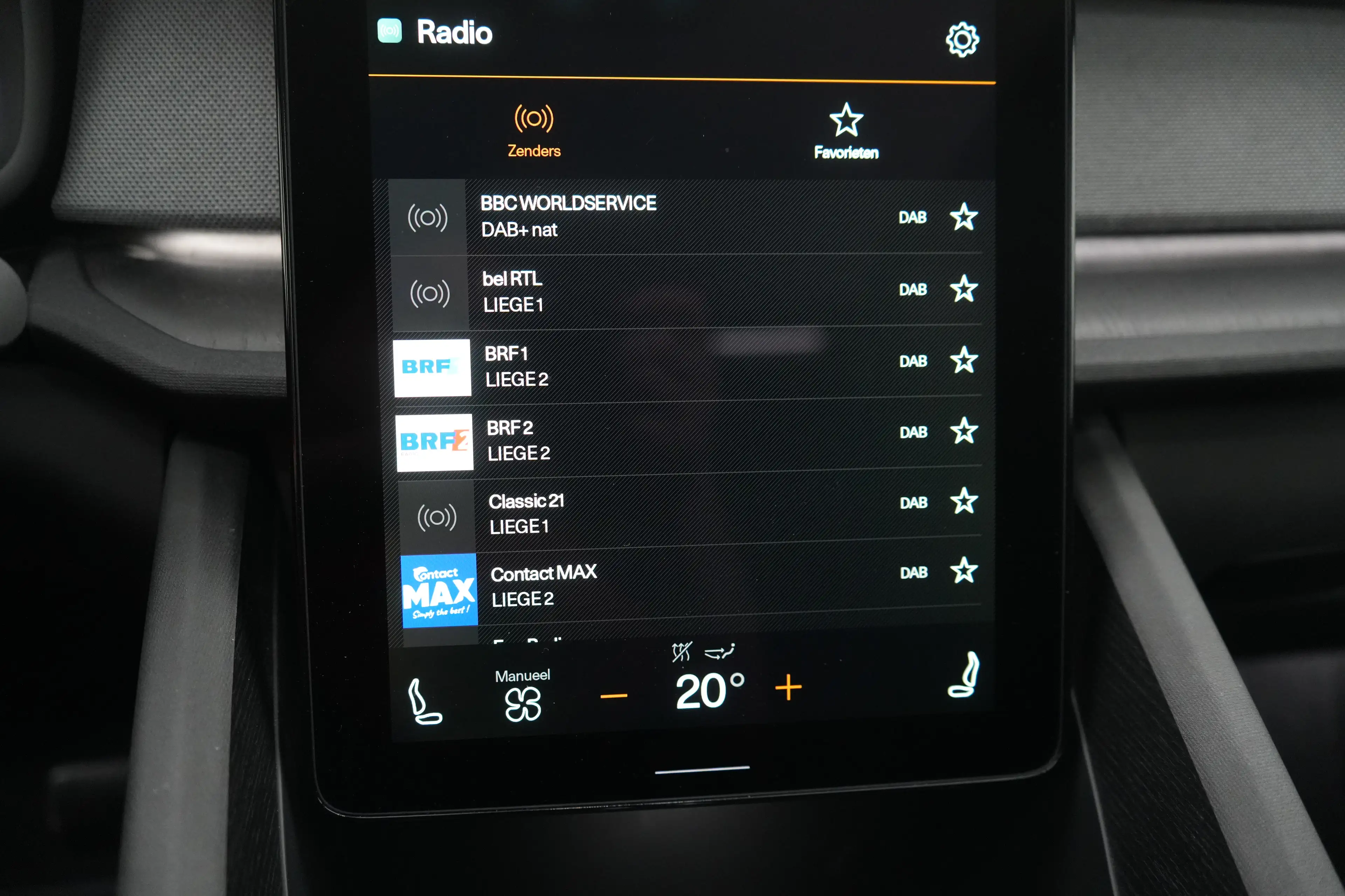 Polestar 2 78 kWh Dual Motor Plus Pilot Performance LED GPS P — photo 15