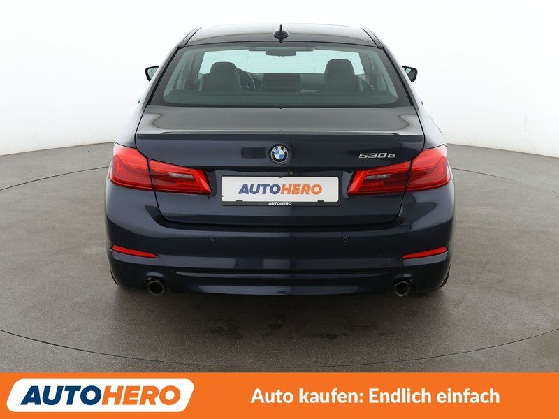 BMW 530 530e Sport Line Aut.*NAV*HUD*ACC*CAM*PDC*SHZ*ALU* — photo 5