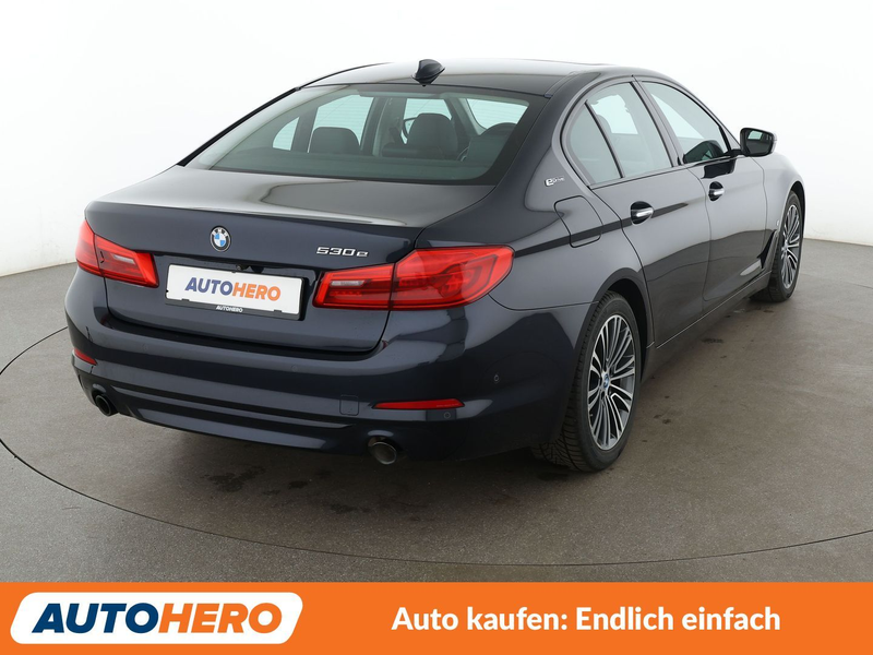 BMW 530 530e Sport Line Aut.*NAV*HUD*ACC*CAM*PDC*SHZ*ALU* — photo 6