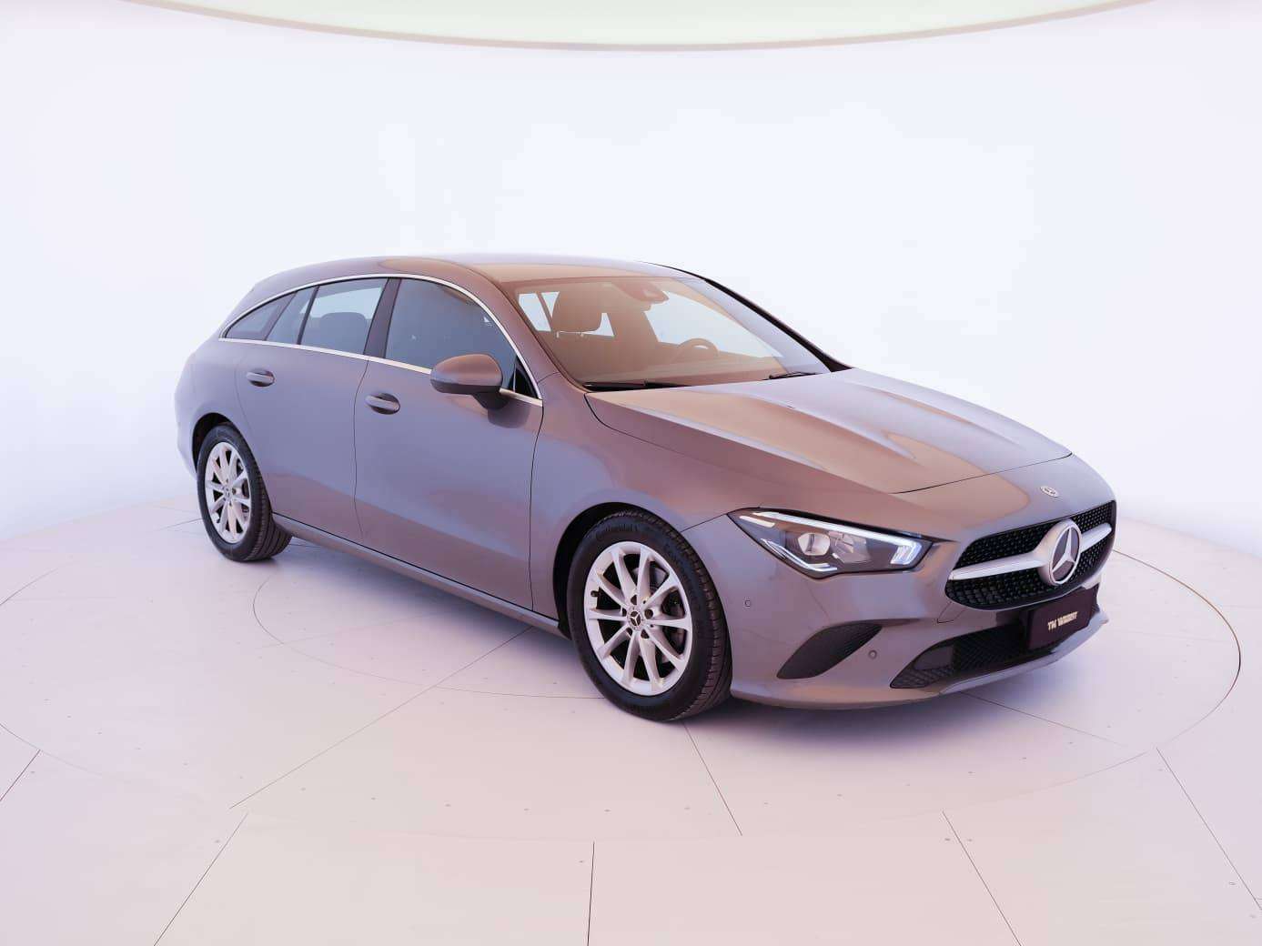 Mercedes-Benz CLA 180