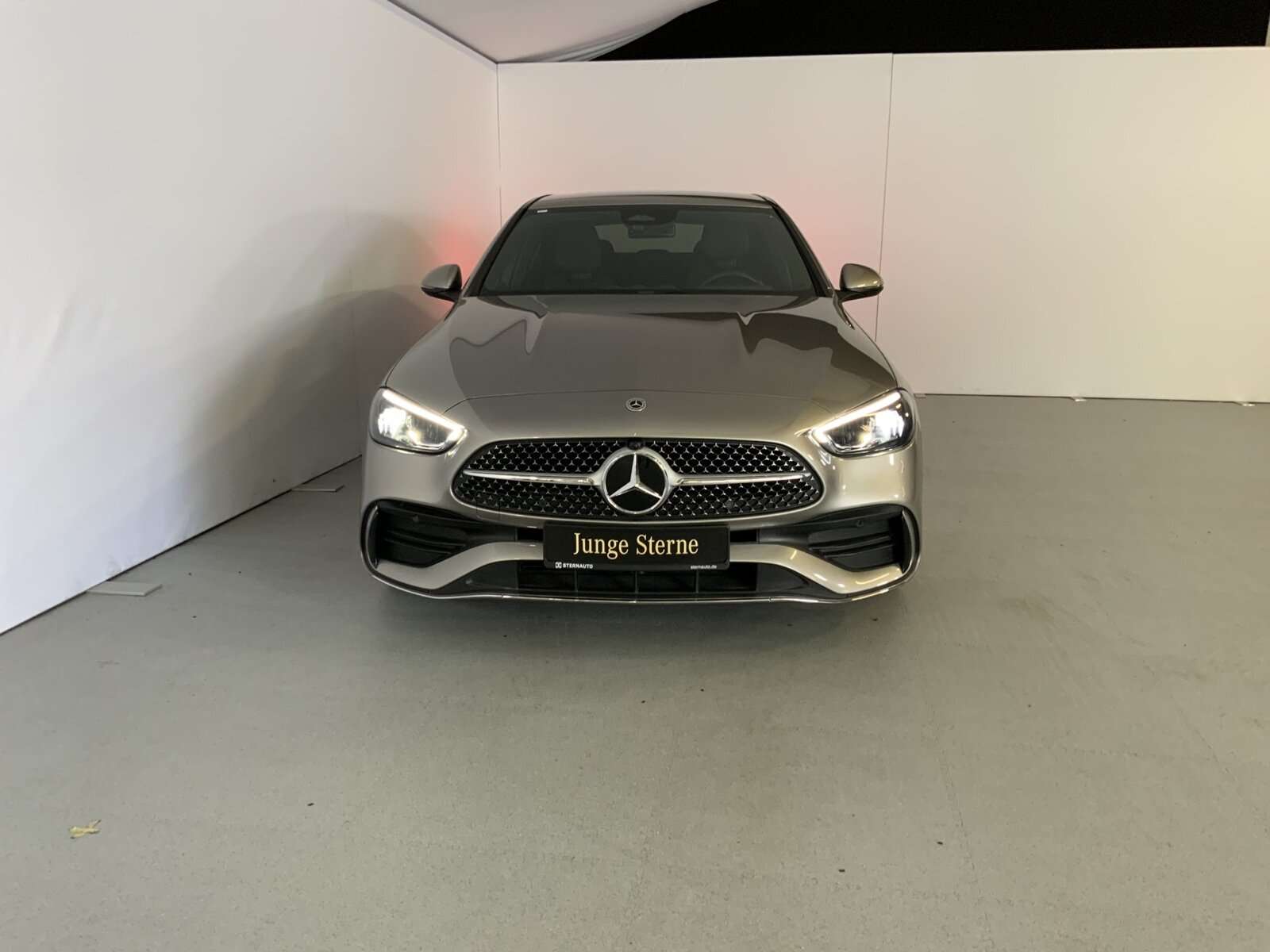 Mercedes-Benz C 180