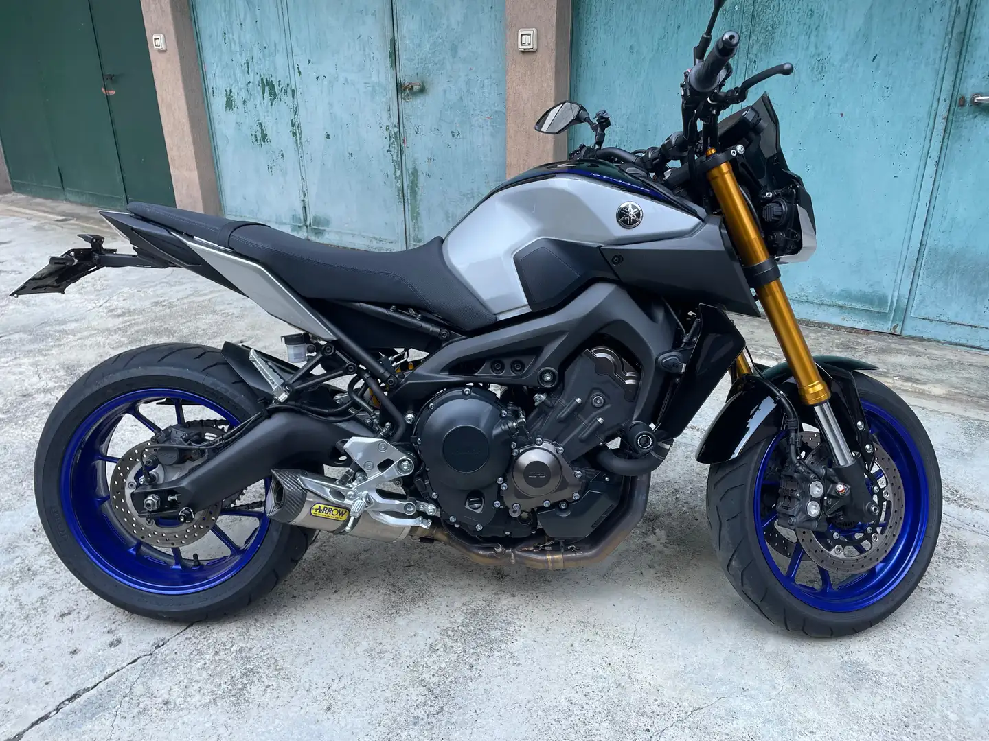 Yamaha MT-09 Sp abs Bleu - 2