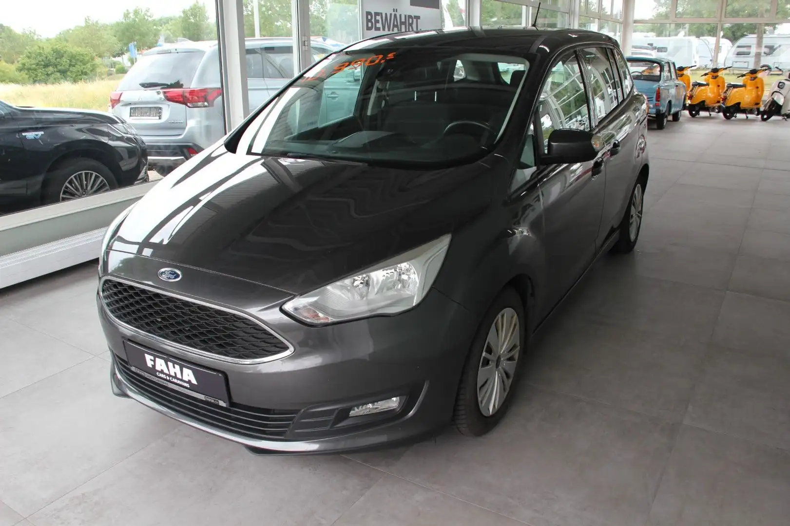 Ford Grand C-Max Cool & Connect Grau - 1