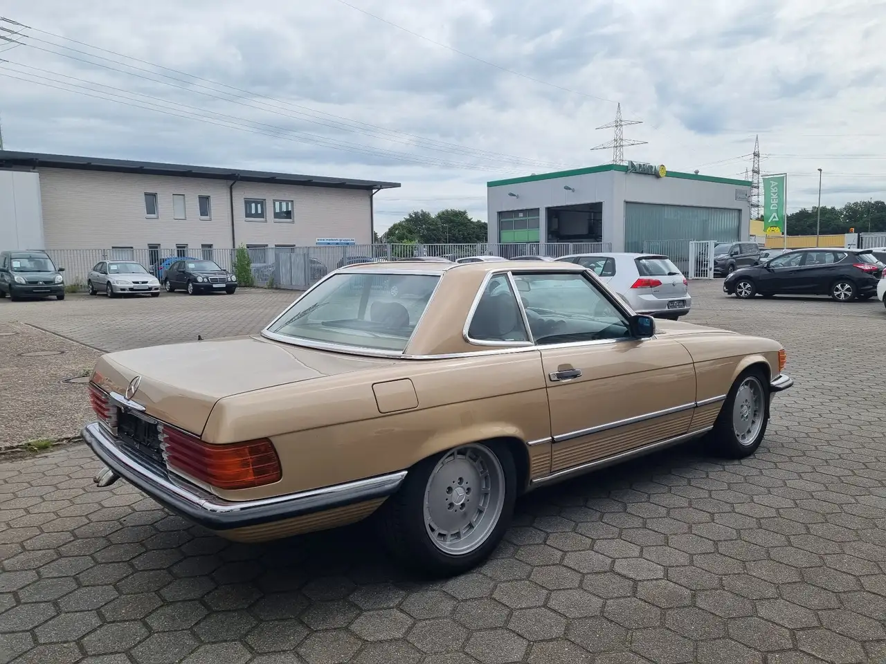 Mercedes-Benz SL 300 300SL W107 "Hardtop" Deutsches Fahrzeug & Zulassun, foto 3