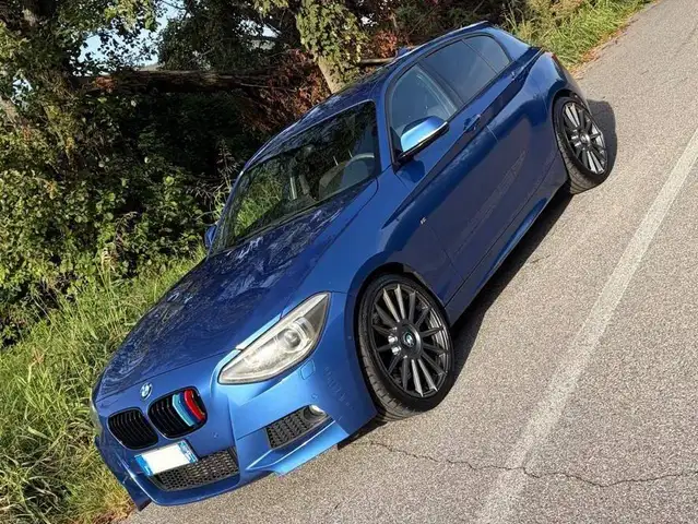 BMW 1 Series view 6