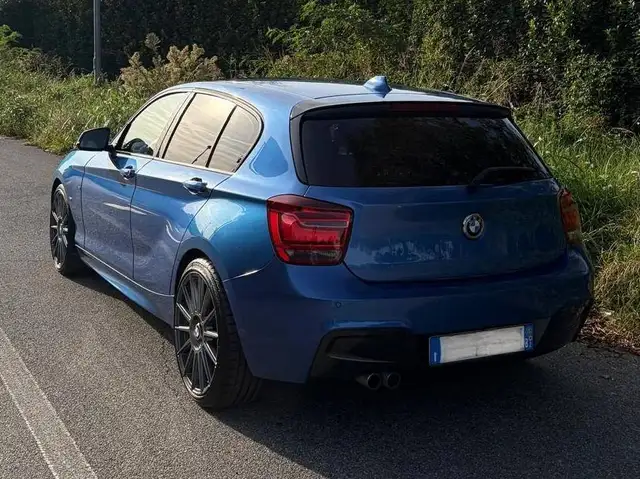 BMW 1 Series view 5