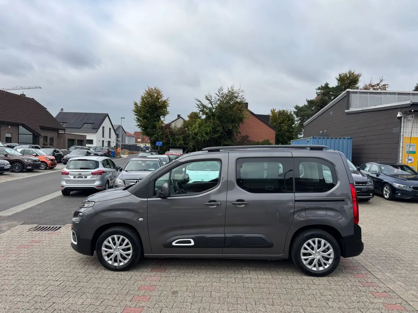 Citroen Berlingo Live Tempo Multifkt Klima PDC 5-SITZE Grau - 2