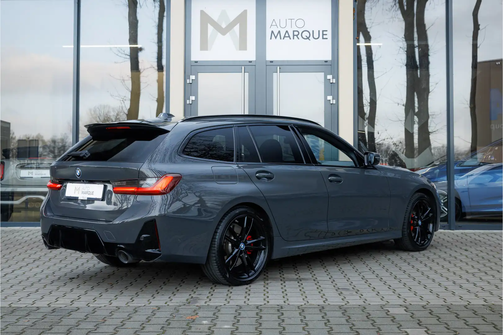 BMW 3 Serie Touring 320e Aut. M Sportpakket Pro | Pano Gris - 2