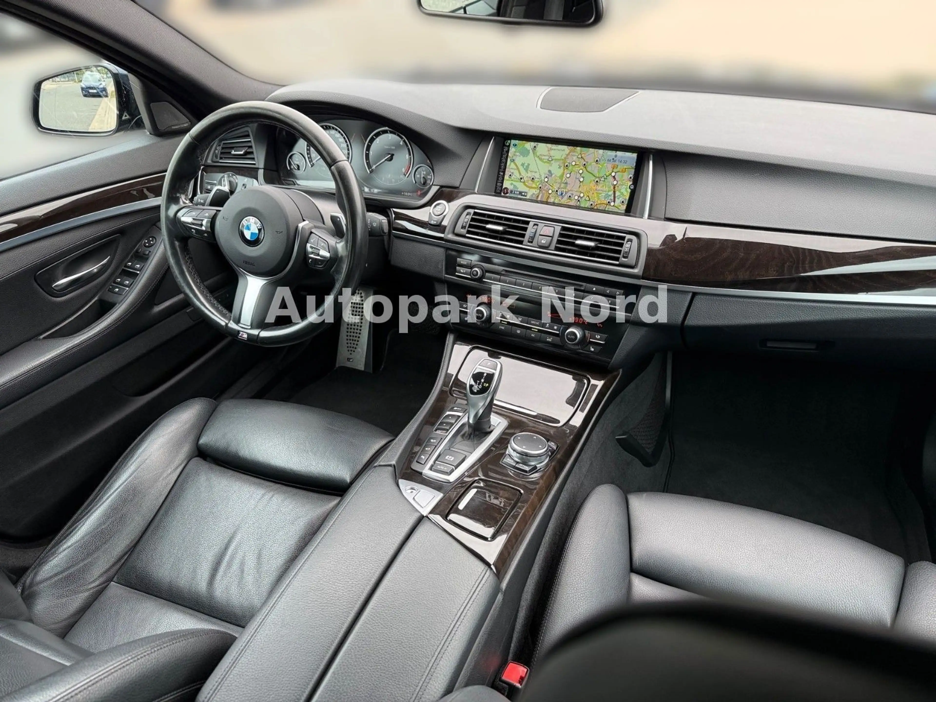 BMW 535 d xDrive Touring M-Sportpaket - VOLL — photo 12