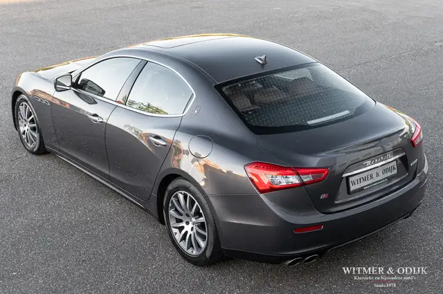 Maserati Ghibli view 2