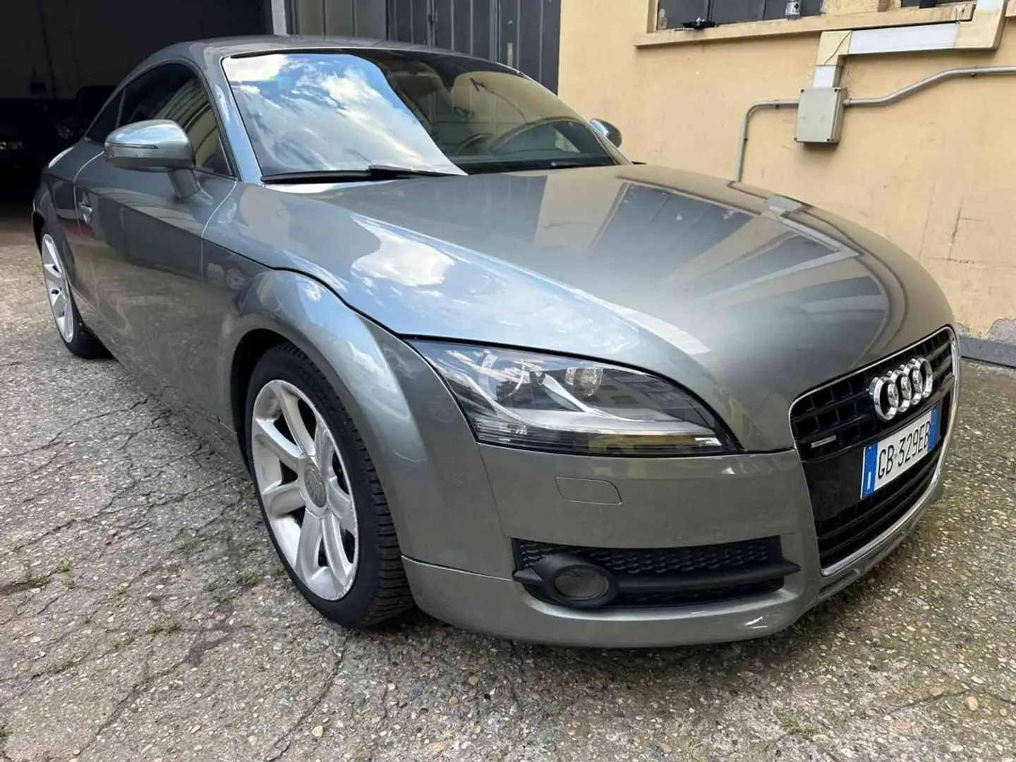 Audi TT Coupé 3.2 V6 quattro - 2