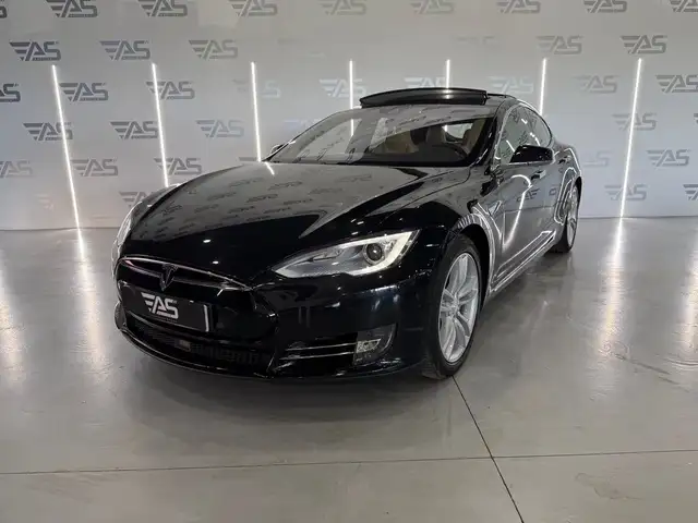 Tesla Model S 90D 4WD