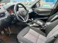 BMW X1 18 d xDrive Schwarz - thumbnail 4