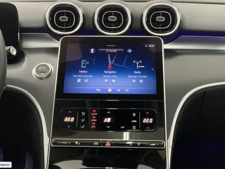 Mercedes-Benz Clase C 2023, foto 16