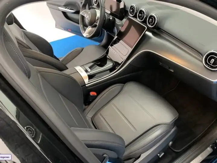Mercedes-Benz Clase C 2023, foto 22