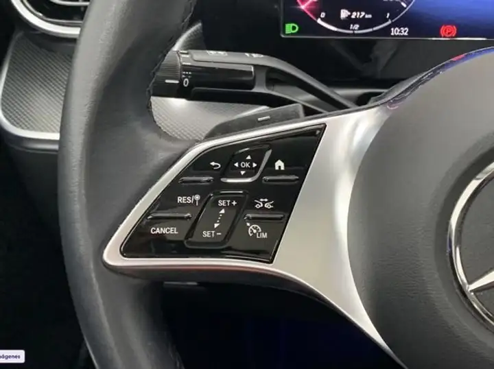 Mercedes-Benz Clase C 2023, foto 13