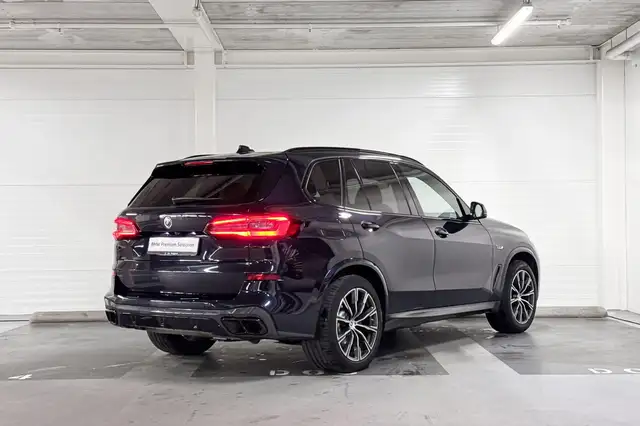 BMW X5 view 6