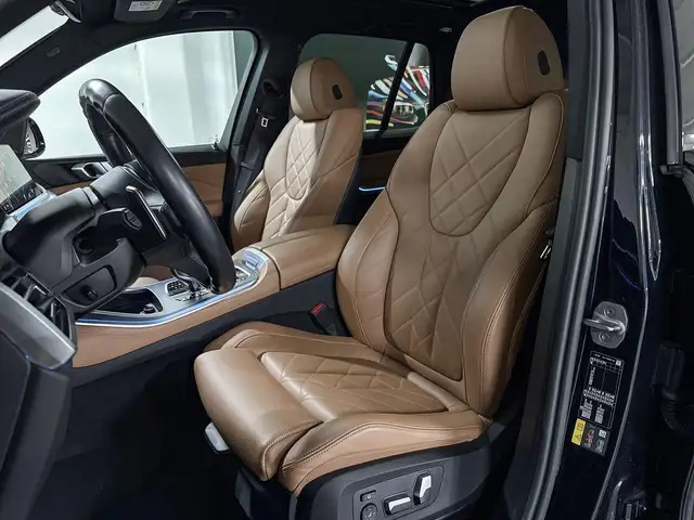 BMW X5 view 9