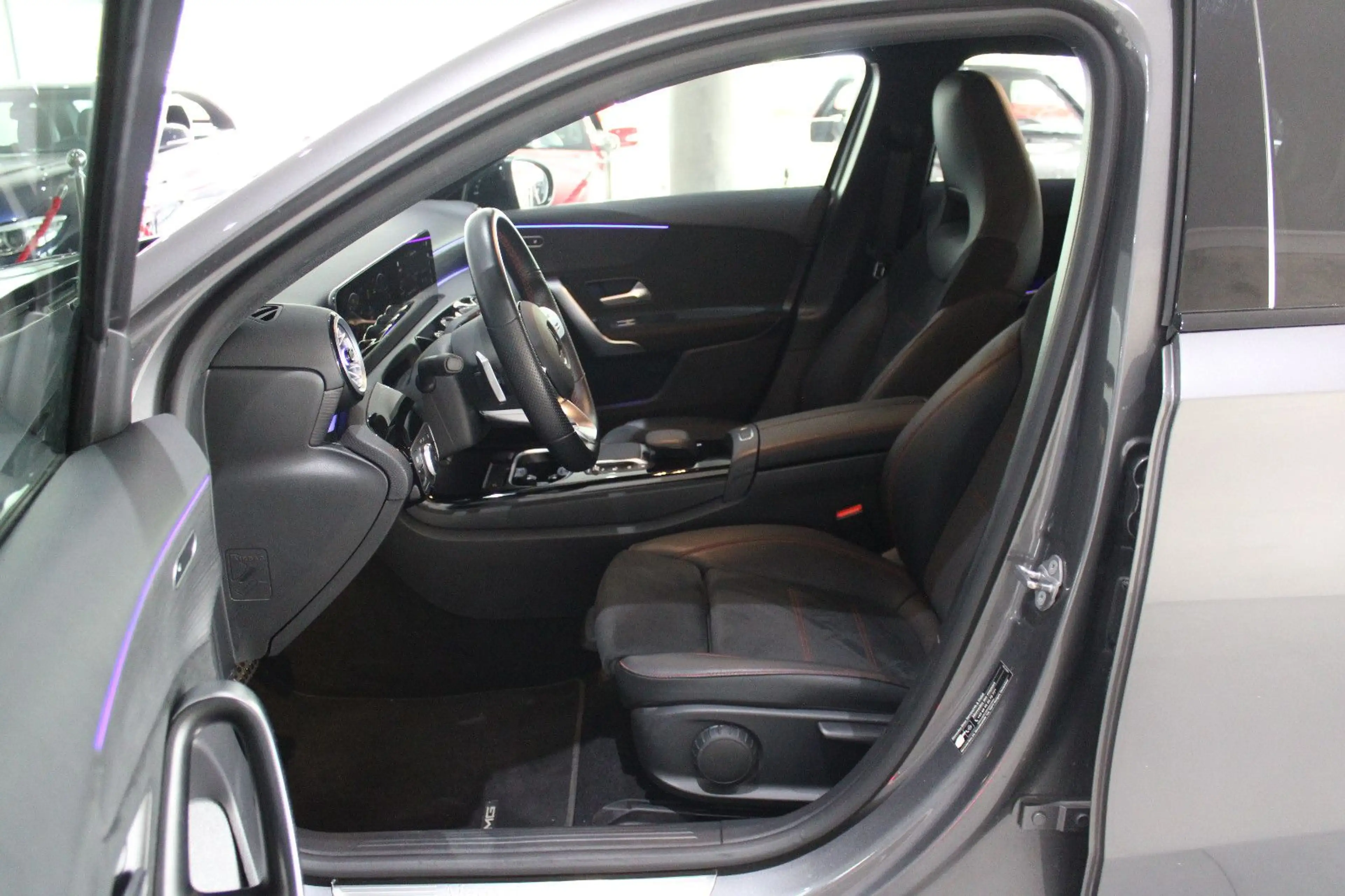 Mercedes-Benz A 200 DCT AMG-SPORTPAKET NIGHT DIAMANT BURMESTER — photo 7