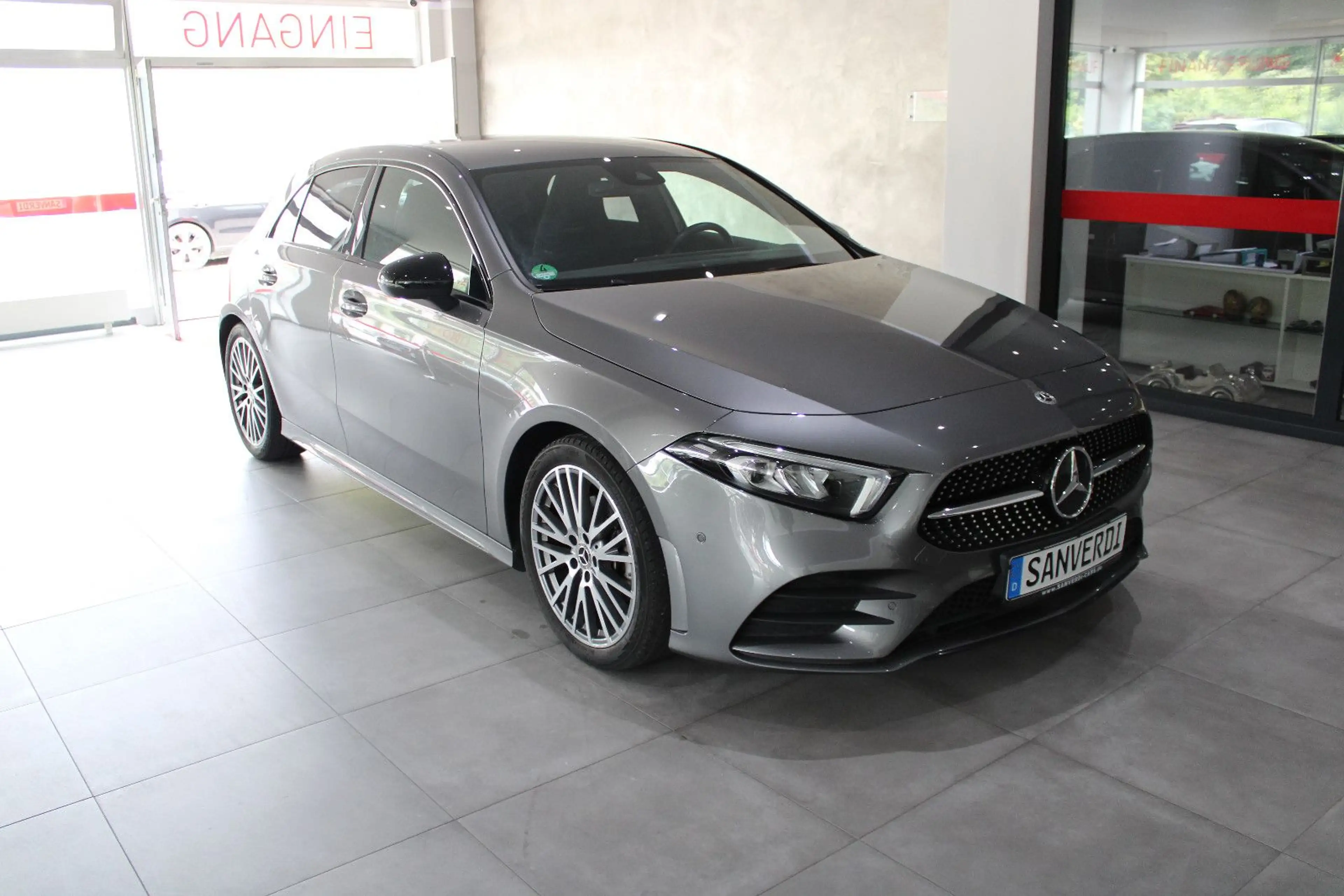 Mercedes-Benz A 200 DCT AMG-SPORTPAKET NIGHT DIAMANT BURMESTER — photo 2