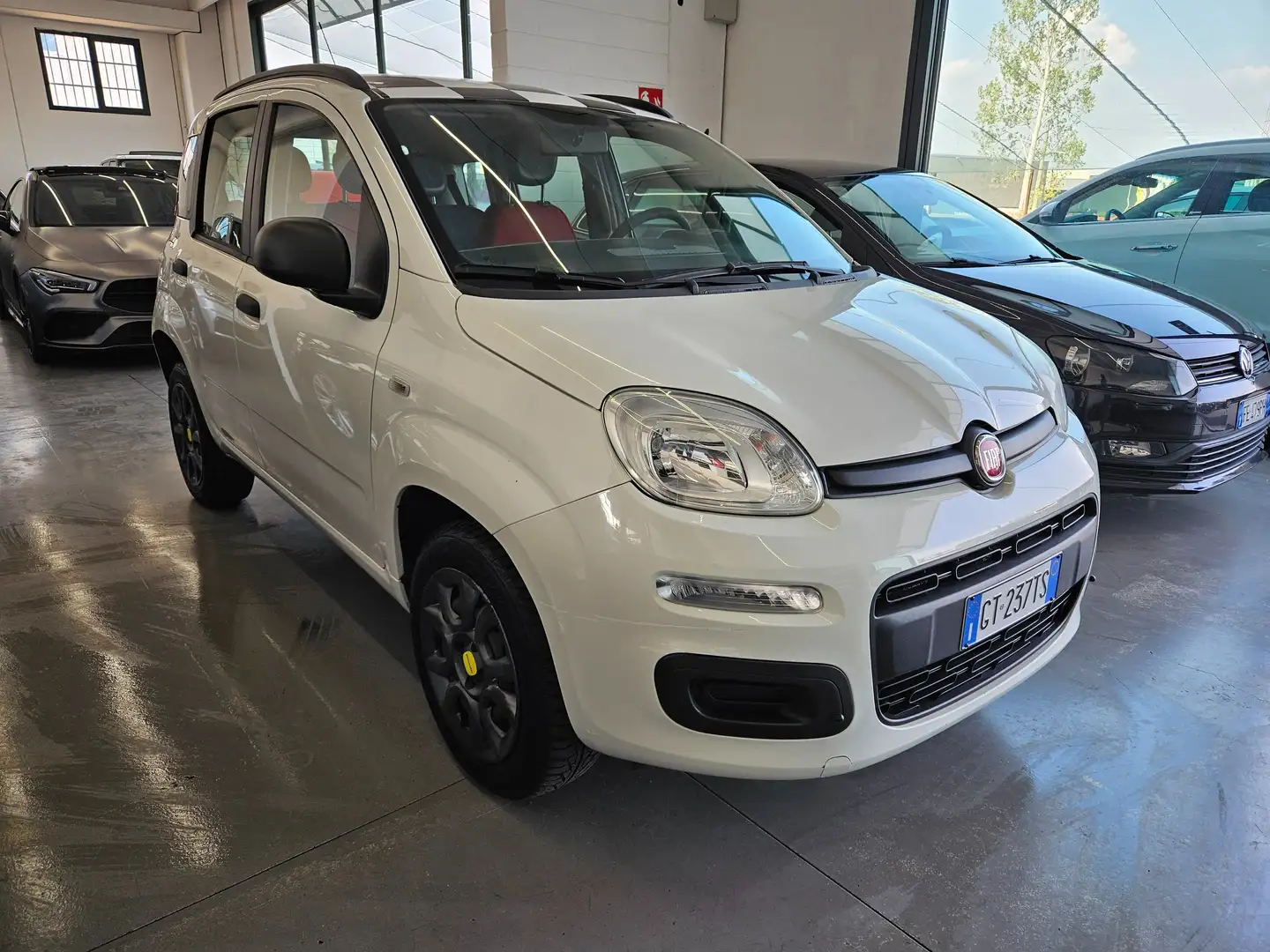 Fiat Panda 0.9 t.air t. natural power Lounge NEOPATENTATI Blanc - 1
