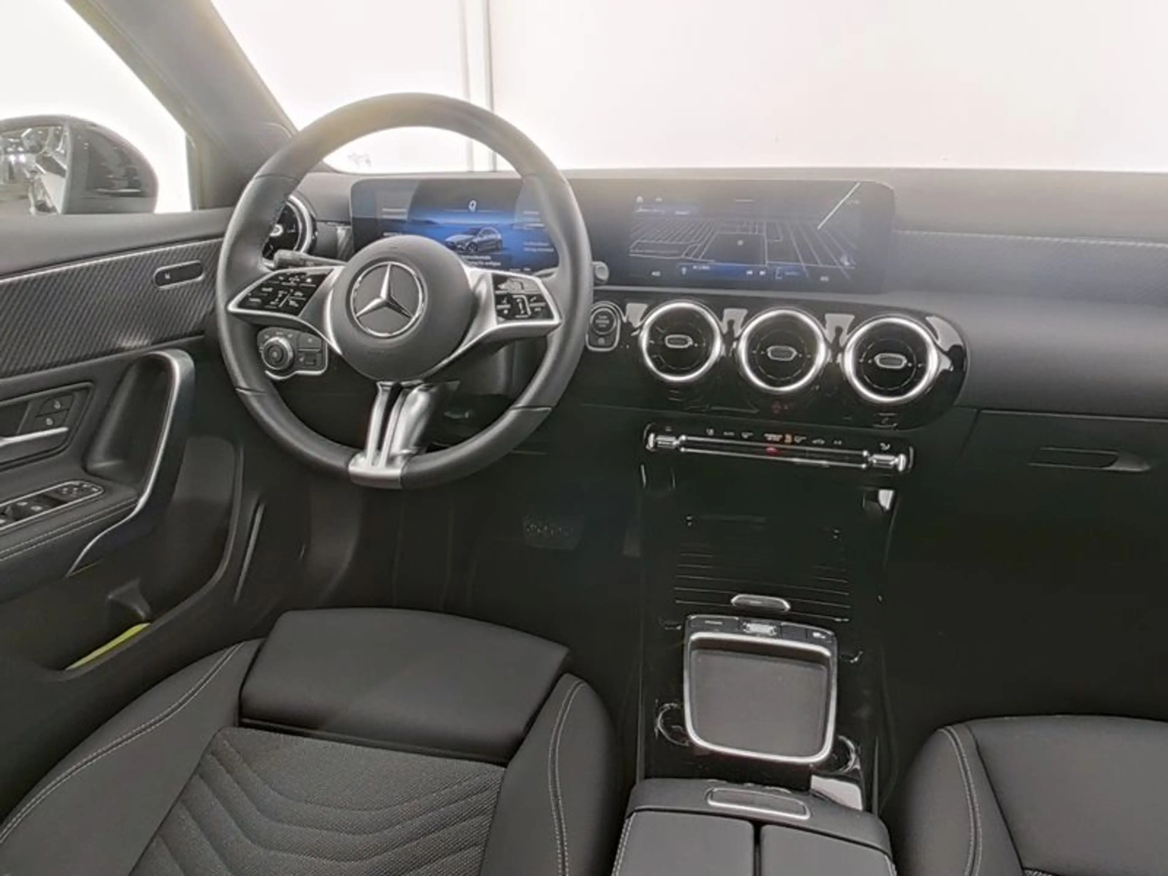 Mercedes-Benz A 200 , PROGRESSIVE AHK KAMERA SPUR PDC SHZ — photo 8