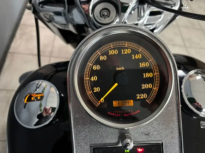 Harley-Davidson Road King - foto 5