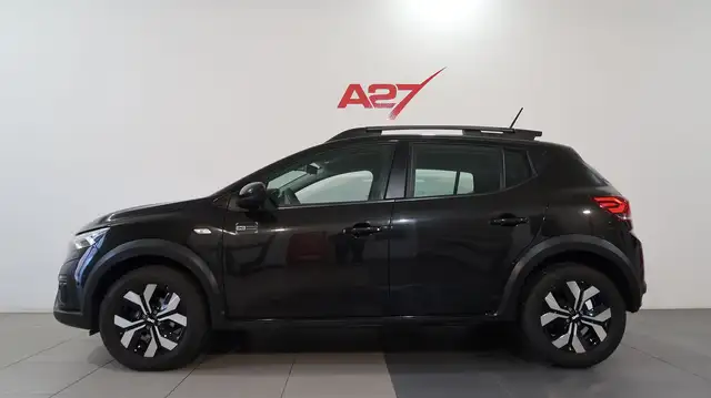 Dacia Sandero view 3