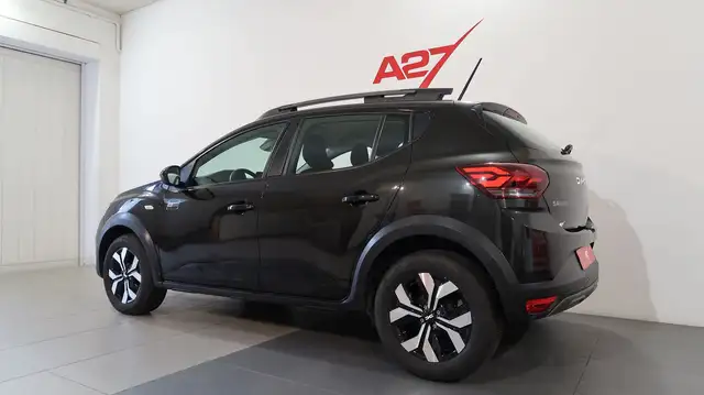 Dacia Sandero view 9