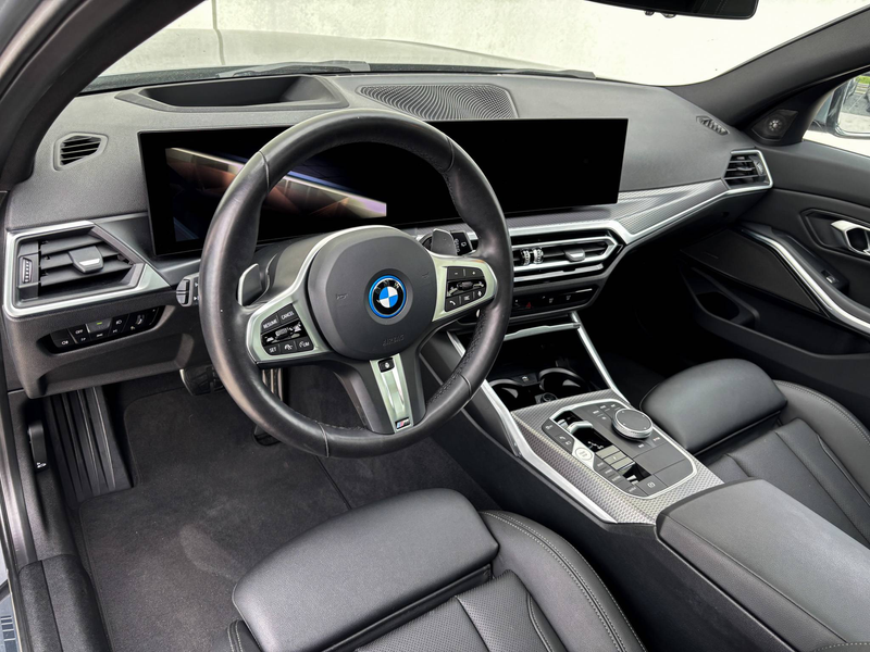 BMW 330 Touring 330e | M-Pack | Leasing voor €850/md — photo 12