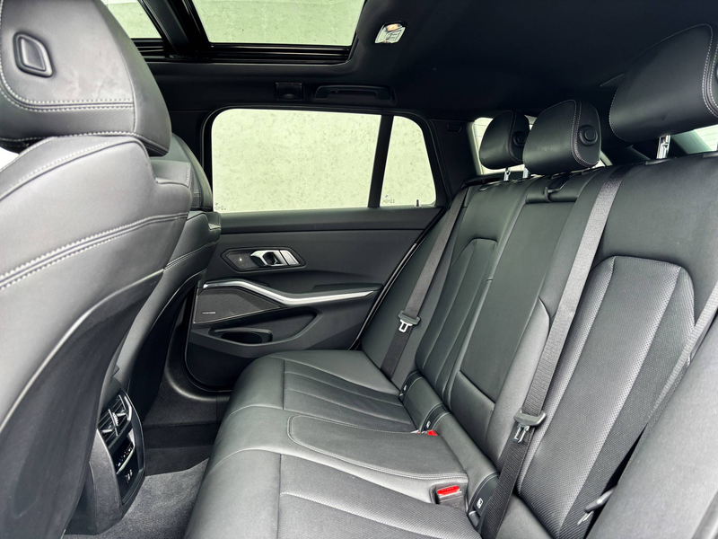 BMW 330 Touring 330e | M-Pack | Leasing voor €850/md — photo 10