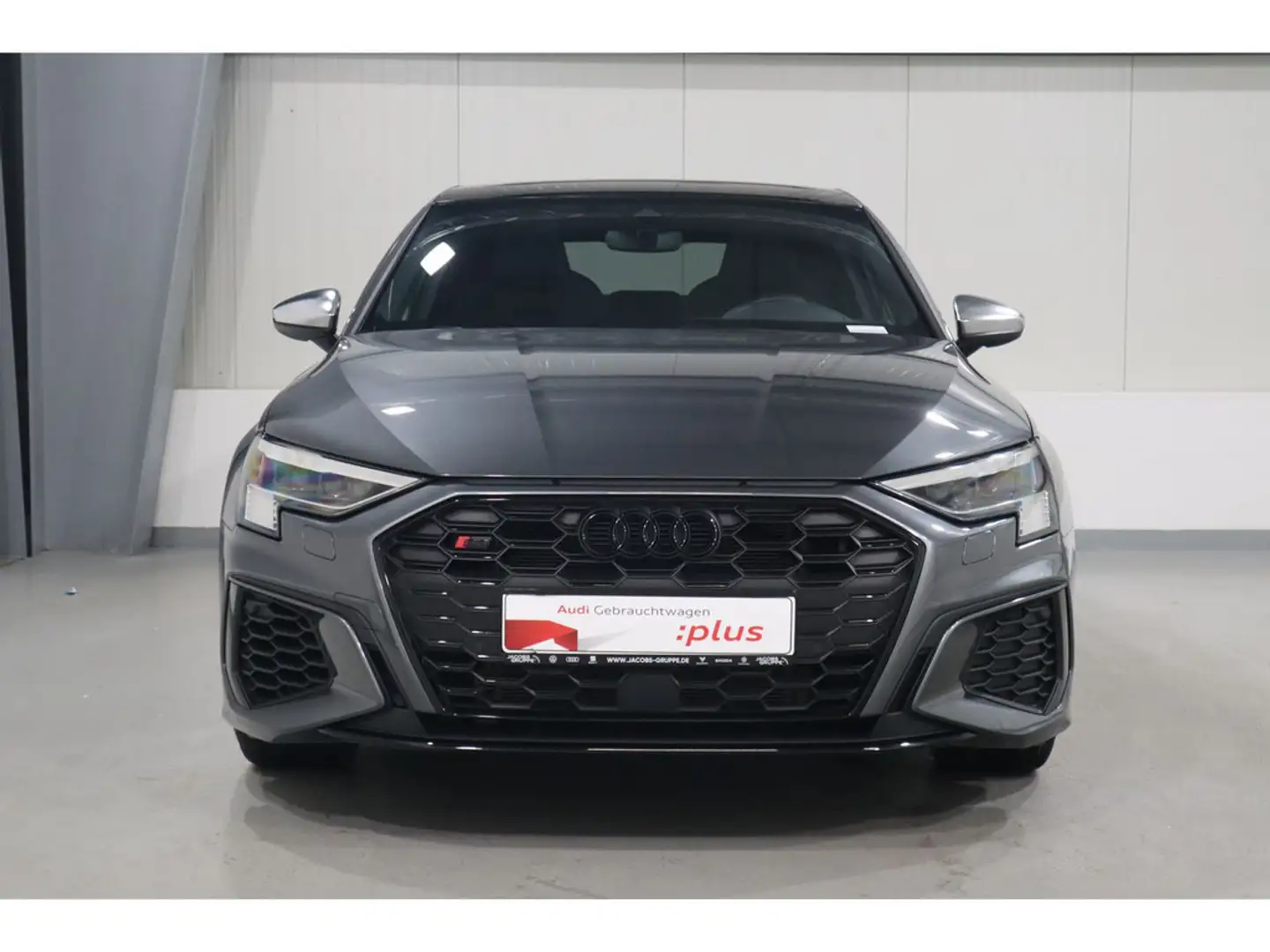 Audi S3 Limo 2.0 TFSI quattro B&O*Pano*Matrix * Grau - 2