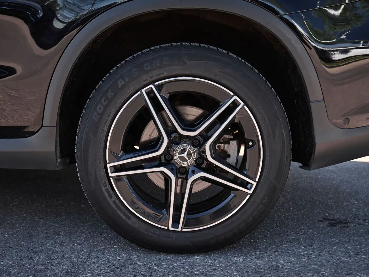 Mercedes-Benz GLC снимка Mercedes-Benz GLC