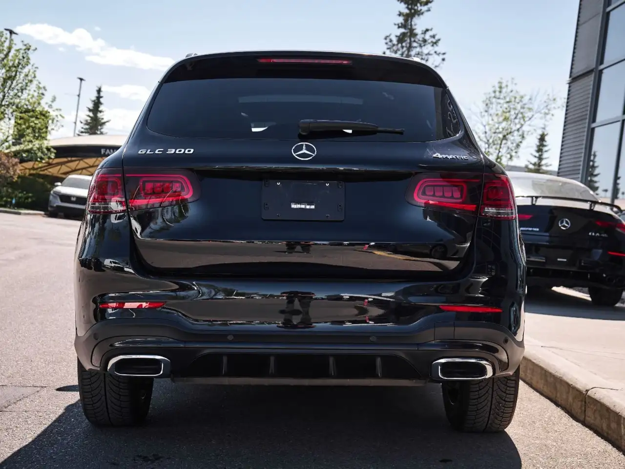 Mercedes-Benz GLC снимка Mercedes-Benz GLC