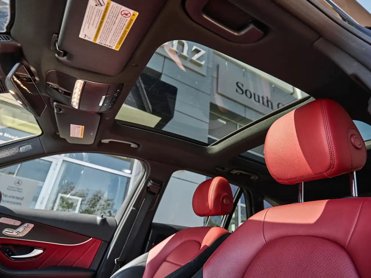 Mercedes-Benz GLC снимка Mercedes-Benz GLC