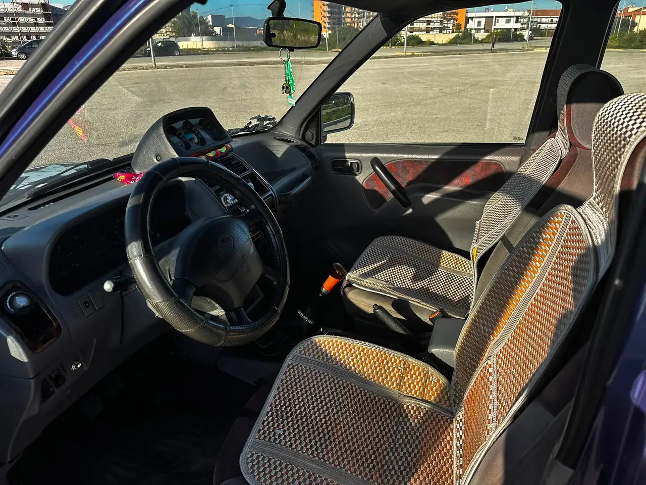 Nissan Terrano II 1997 3p 2.7 tdi SR Safari, foto 2